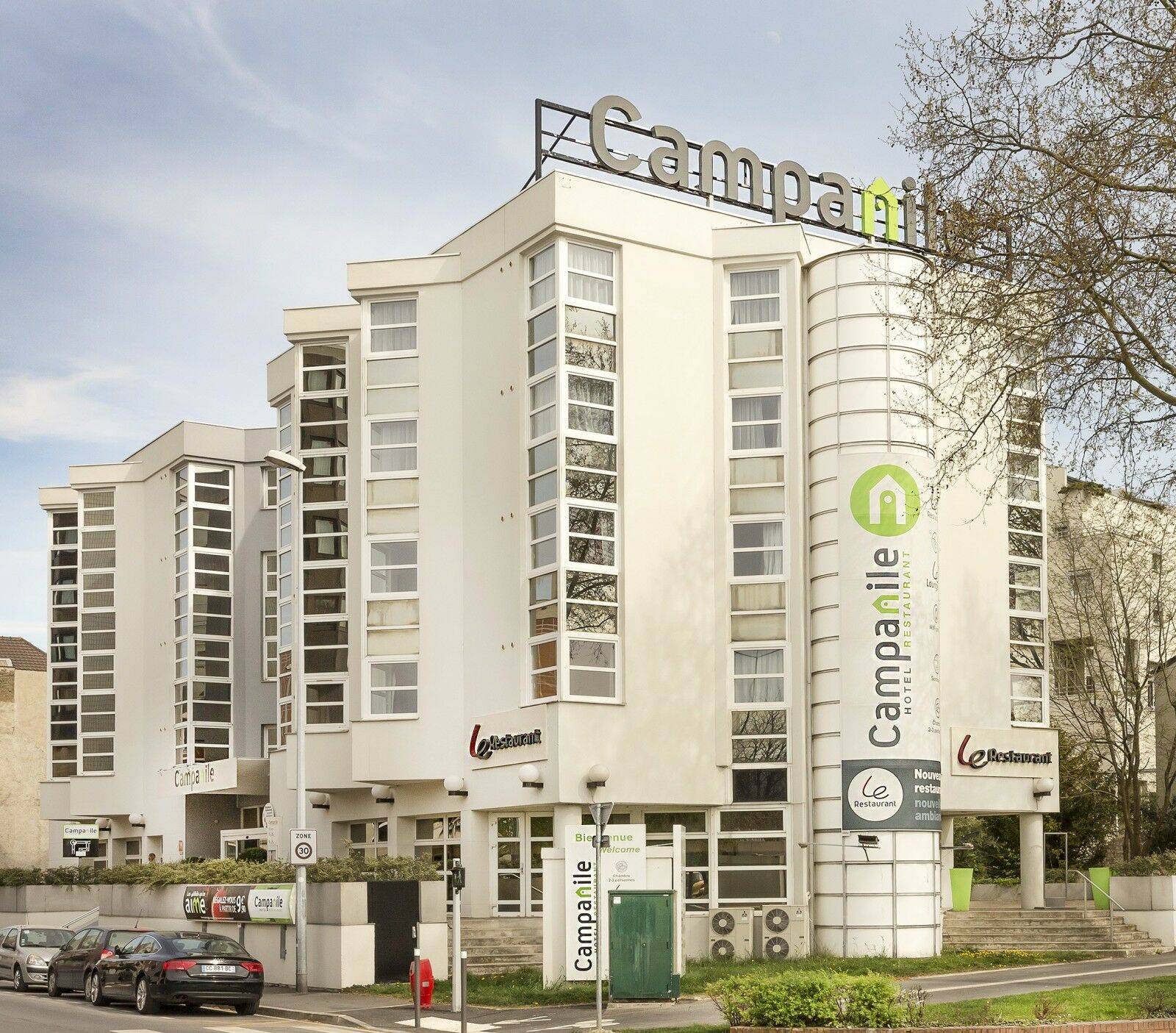 Hotel Campanile Centre - Cathedrale 3*